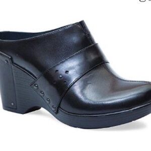 DANSKO Francine Black Leather Studded Mule Leather Clogs size 38
